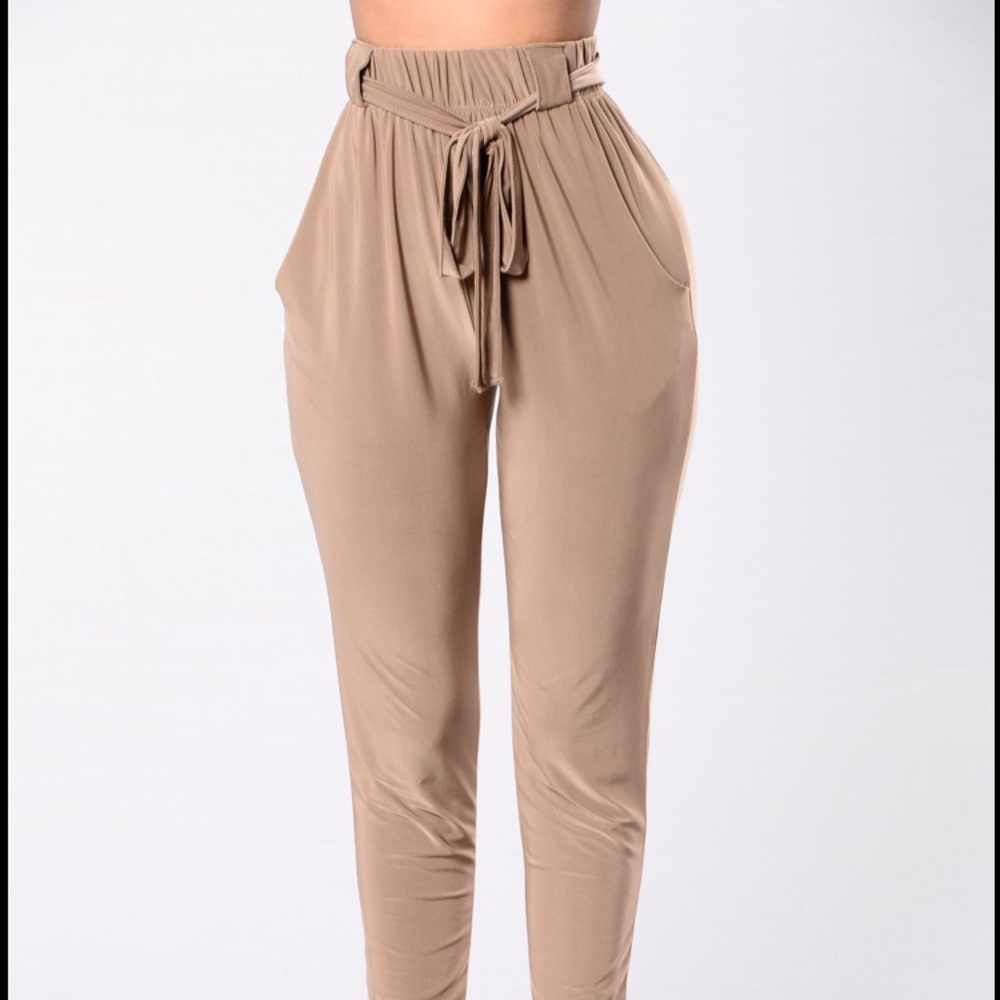 Fashion Nova: push play pants